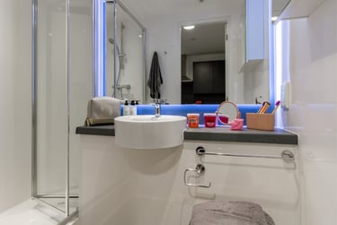 Classic Studio at Pavilion Court, 20 First Way, Wembley, London, HA90PE - Image 7